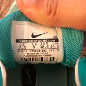 Nike shoes with ribbon original laces